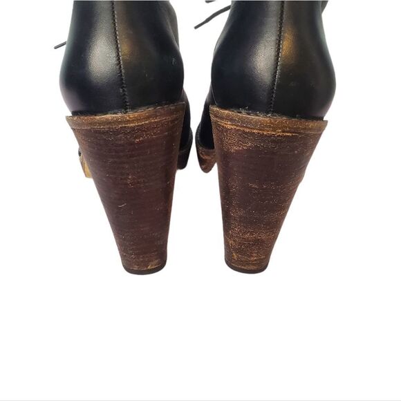 Cole Haan Stephanie Air Lace Up Stacked Heel Booties 9 - Picture 4 of 5